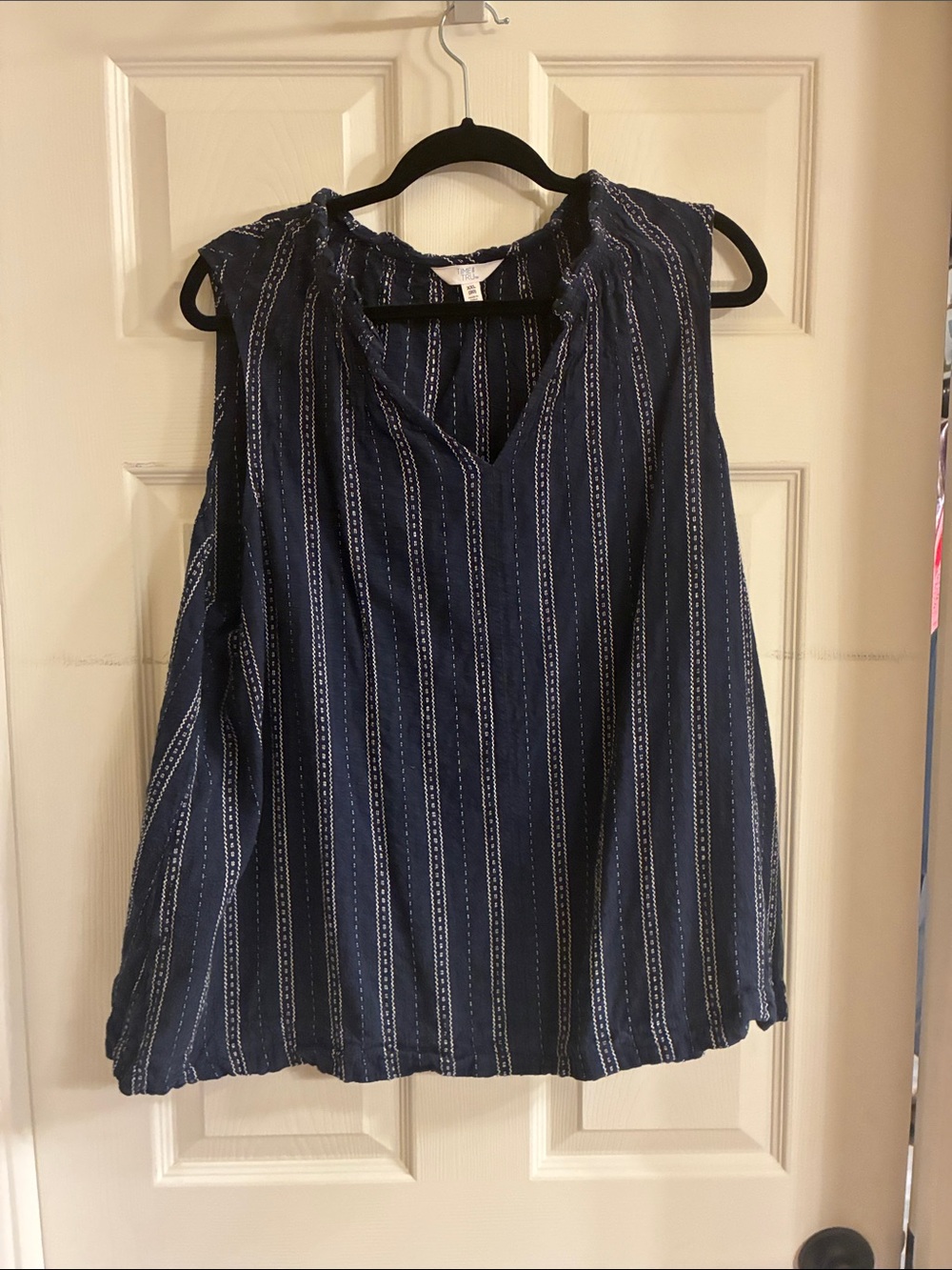 Time and Tru Navy Striped Sleeveless V-Neck Tank